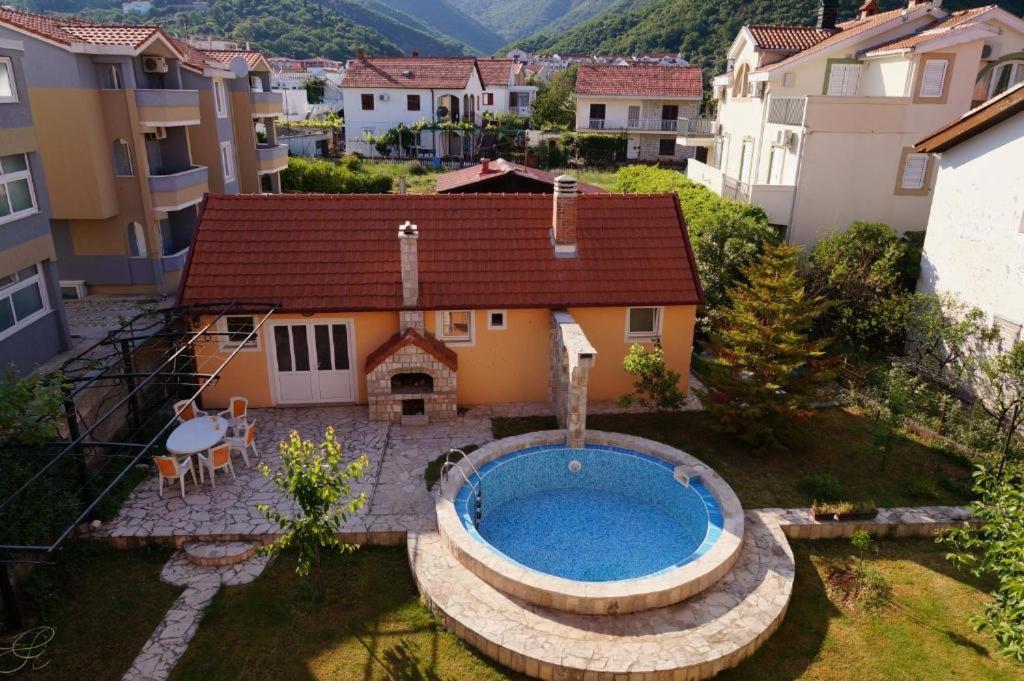 Apartments Apple Cat Montenegro Ko Bijela Bagian luar foto