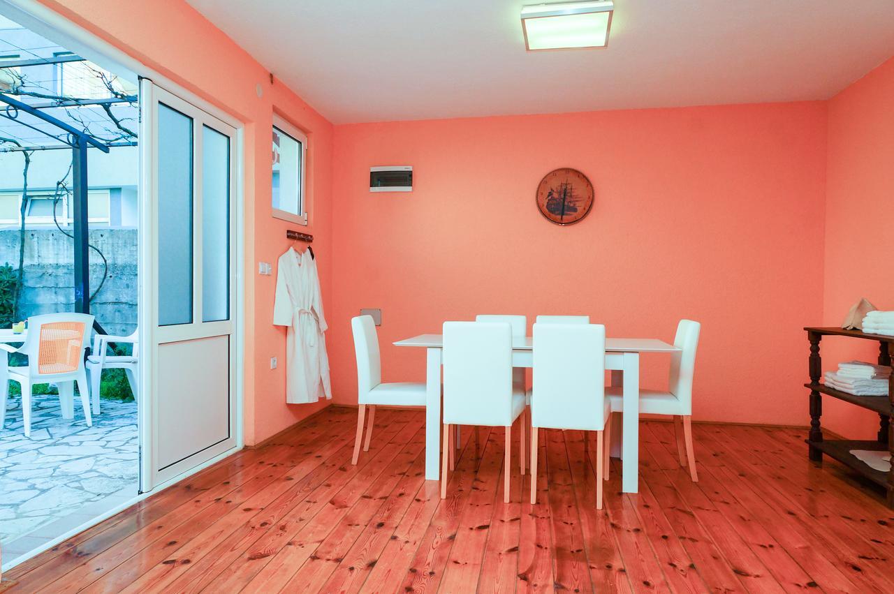 Apartments Apple Cat Montenegro Ko Bijela Bagian luar foto