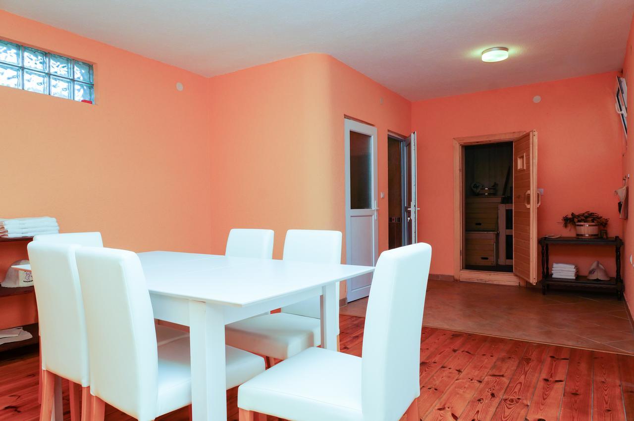 Apartments Apple Cat Montenegro Ko Bijela Bagian luar foto